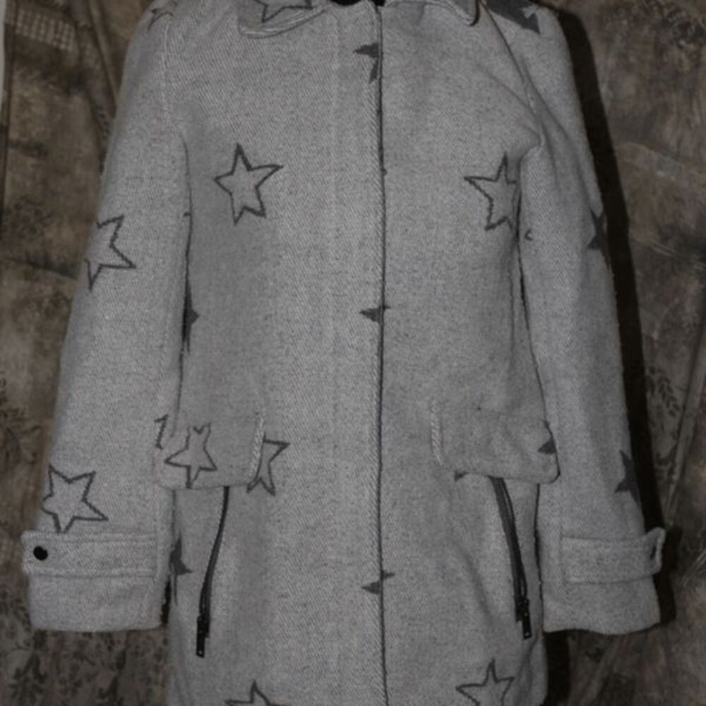Coffe Shop girls junior gray stars coat size L